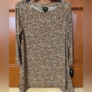 JM Collection Medium top NWT